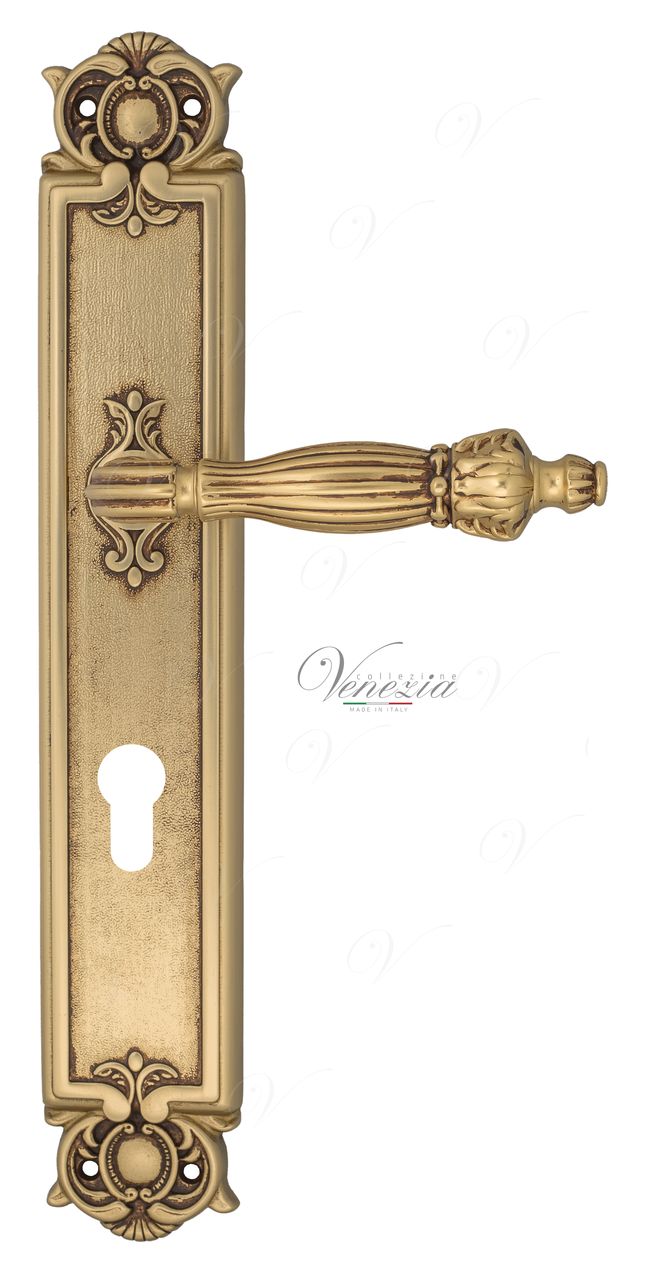 Door Handle Venezia  OLIMPO  CYL On Backplate PL97 French Gold + Brown