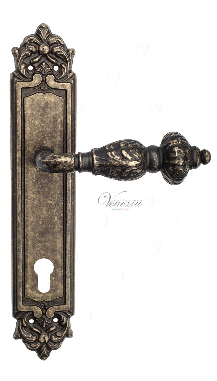 Door Handle Venezia  LUCRECIA  CYL On Backplate PL96 Antique Bronze