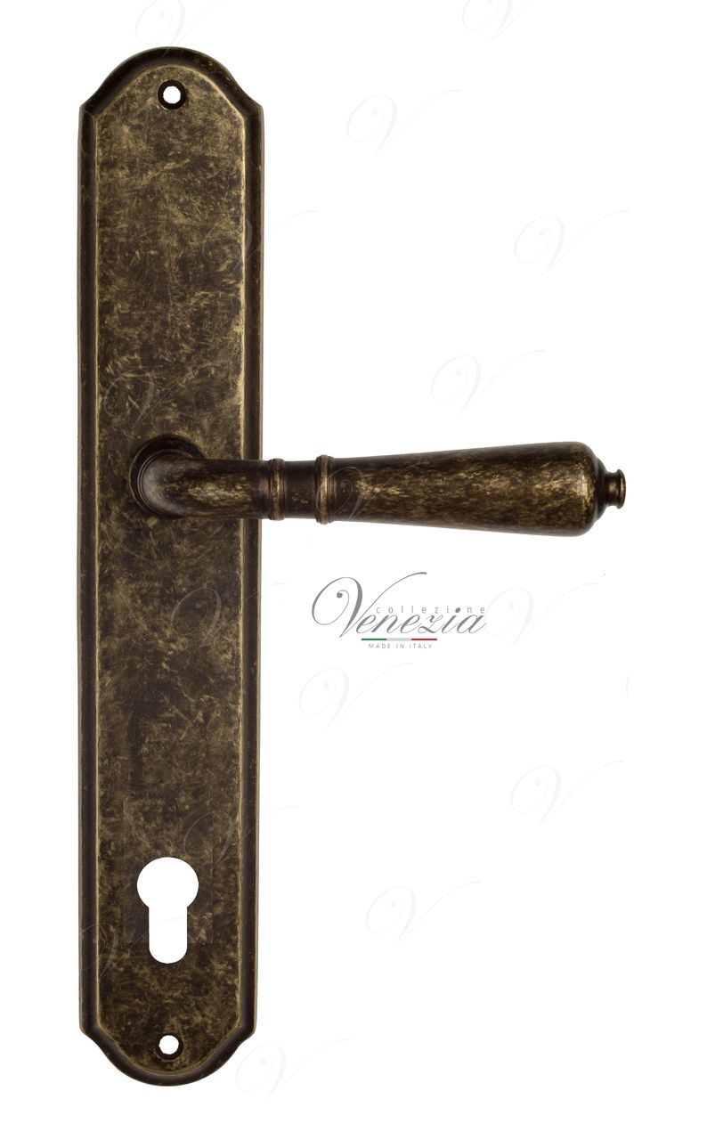 Door Handle Venezia  VIGNOLE  CYL On Backplate PL02 Antique Bronze