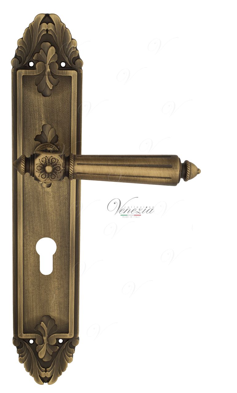 Door Handle Venezia  CASTELLO  CYL On Backplate PL90 Mat Bronze