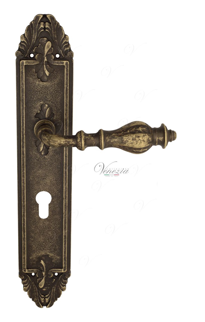 Door Handle Venezia  GIFESTION  CYL On Backplate PL90 Antique Bronze