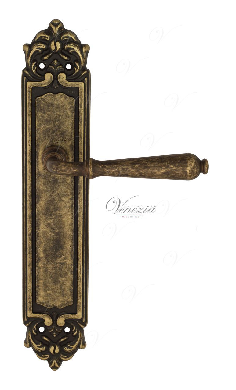 Door Handle Venezia  CLASSIC  On Backplate PL96 Antique Bronze