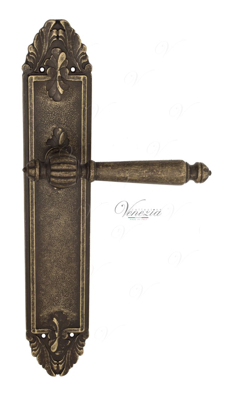 Door Handle Venezia  PELLESTRINA  On Backplate PL90 Antique Bronze
