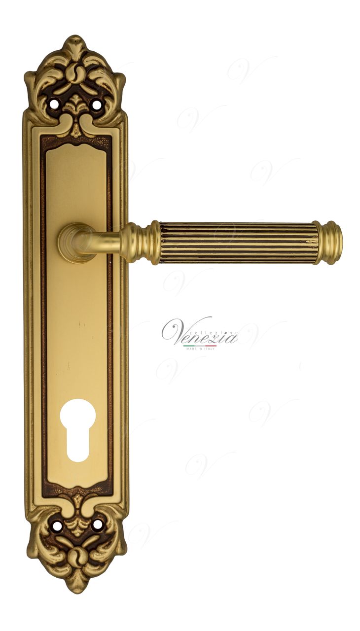 Door Handle Venezia  MOSCA  CYL On Backplate PL96 French Gold + Brown