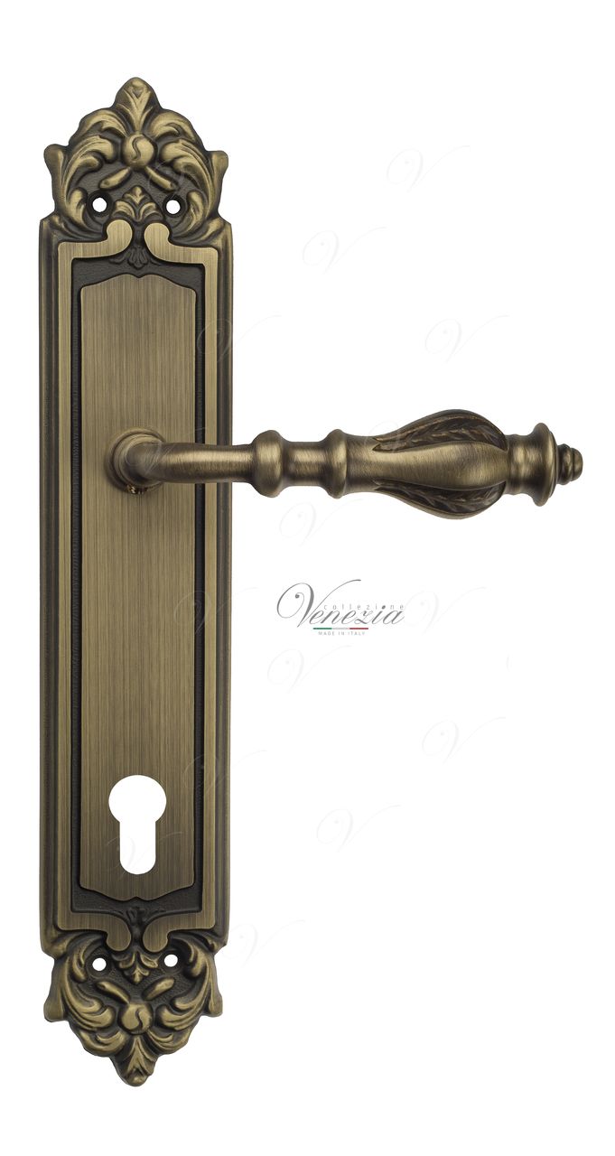 Door Handle Venezia  GIFESTION  CYL On Backplate PL96 Mat Bronze