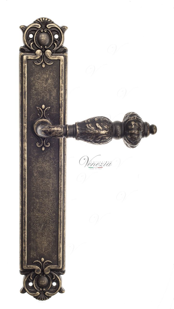 Door Handle Venezia  LUCRECIA  On Backplate PL97 Antique Bronze