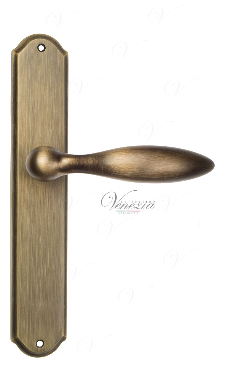 Door Handle Venezia  MAGGIORE  On Backplate PL02 Mat Bronze