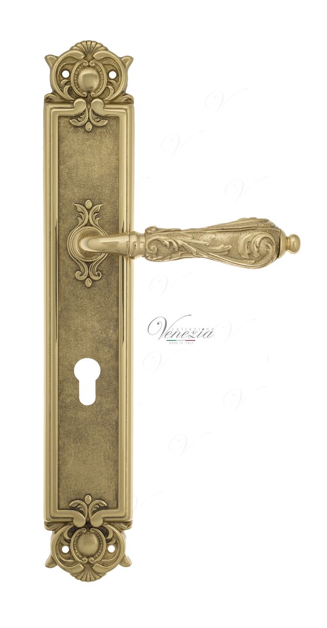 Door Handle Venezia  MONTE CRISTO  CYL On Backplate PL97 Polished Brass